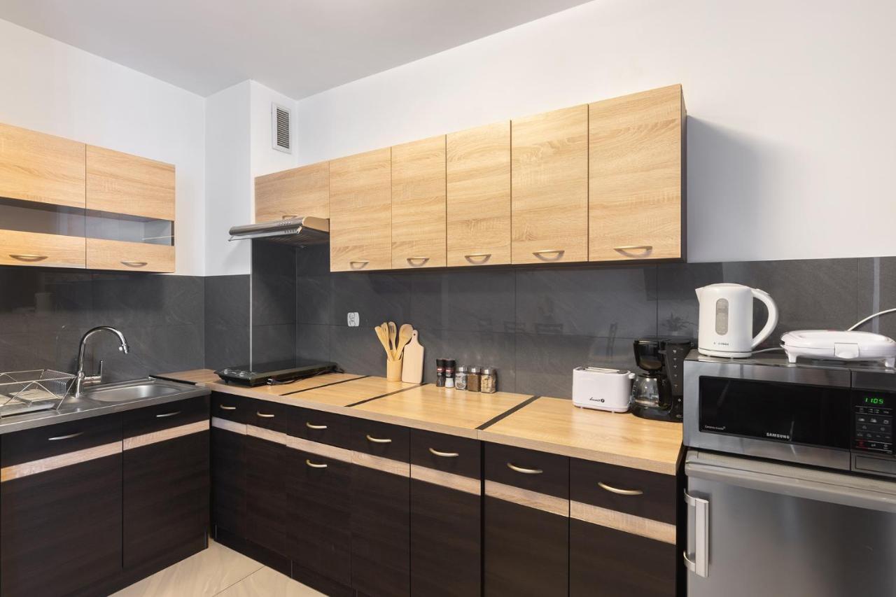 Apartament Z Balkonem 9 Apartment Krakow Bagian luar foto