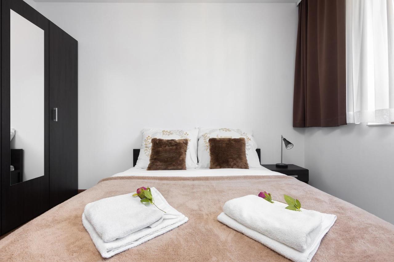 Apartament Z Balkonem 9 Apartment Krakow Bagian luar foto