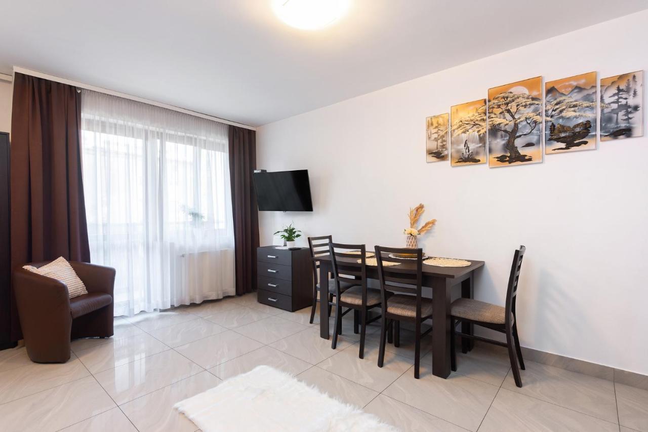 Apartament Z Balkonem 9 Apartment Krakow Bagian luar foto